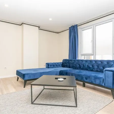 Отель Guest Suites