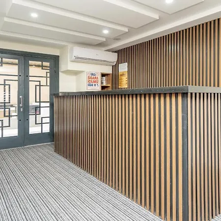 Guest Suites Отель 4*